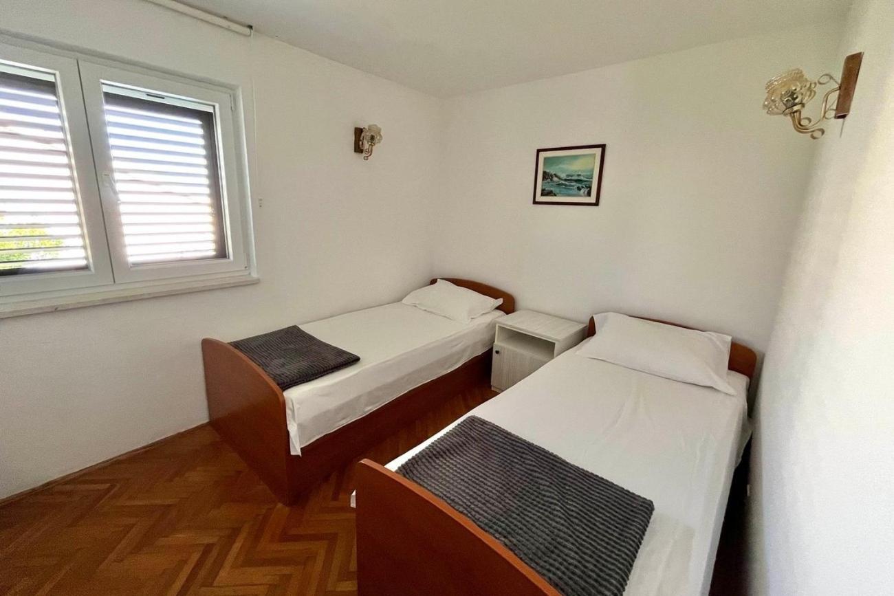 Apartments By The Sea Maslinica, Solta - 774 Grohote Cameră foto